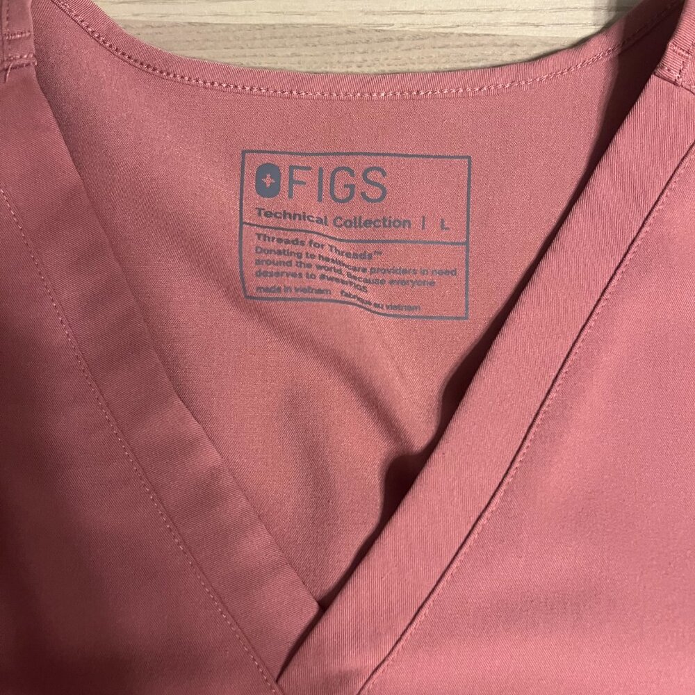 Mauve Figs Scrub Set - Picture 3 of 4